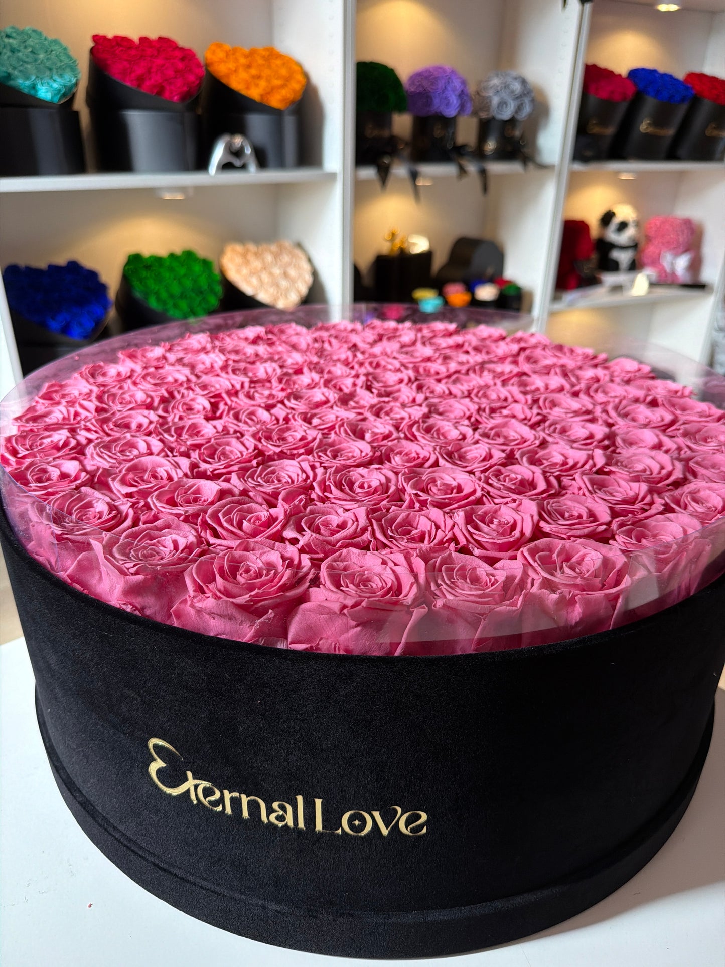 Roses In A Round Box